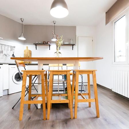 Akomodat En Apartamento Luminoso Junto Al Paseo De La Ria Билбао Екстериор снимка
