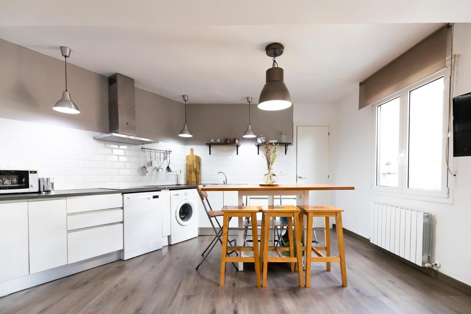 Akomodat En Apartamento Luminoso Junto Al Paseo De La Ria Билбао Екстериор снимка