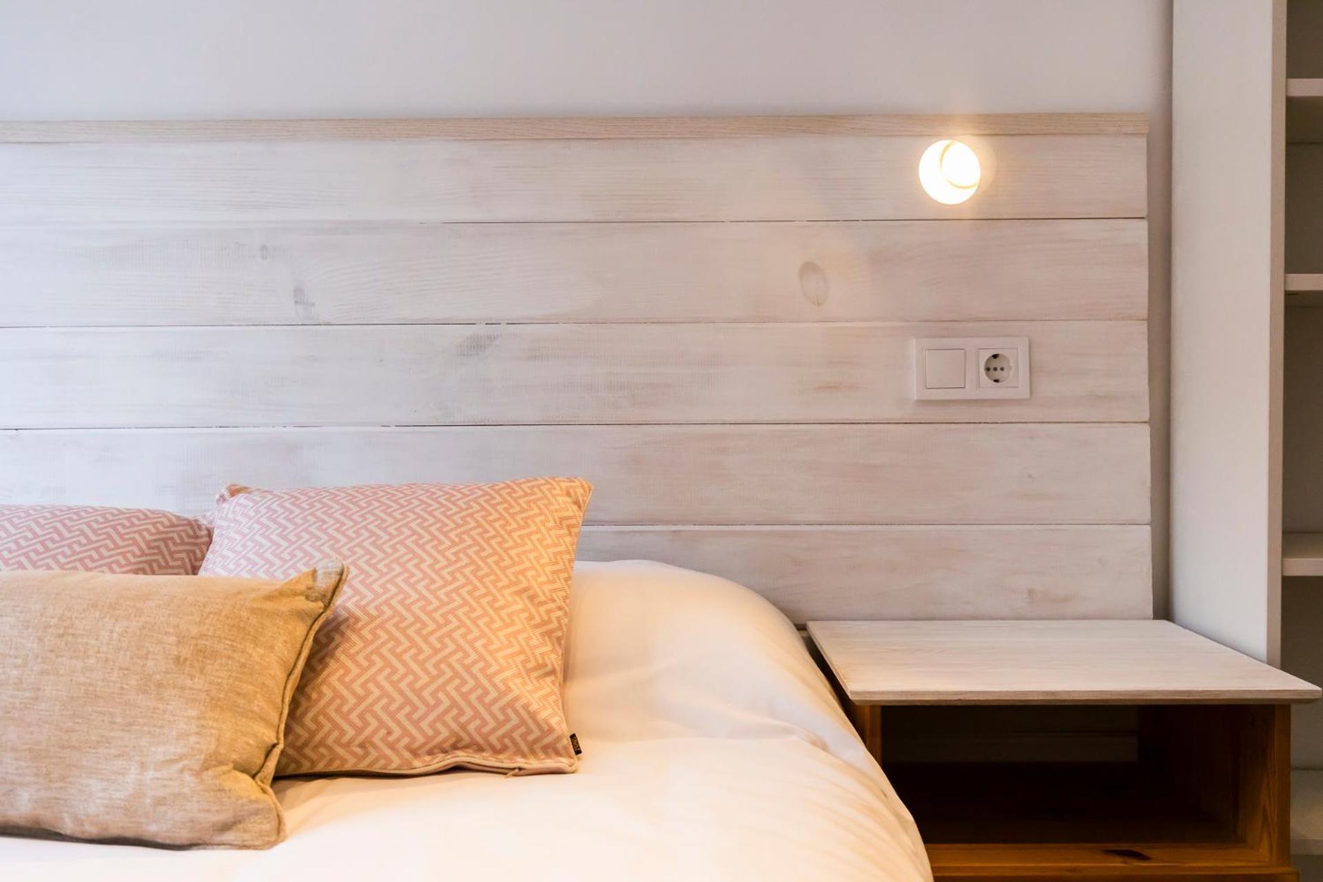 Akomodat En Apartamento Luminoso Junto Al Paseo De La Ria Билбао Екстериор снимка