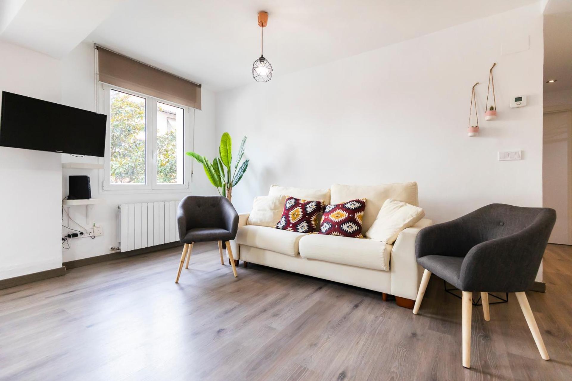 Akomodat En Apartamento Luminoso Junto Al Paseo De La Ria Билбао Екстериор снимка